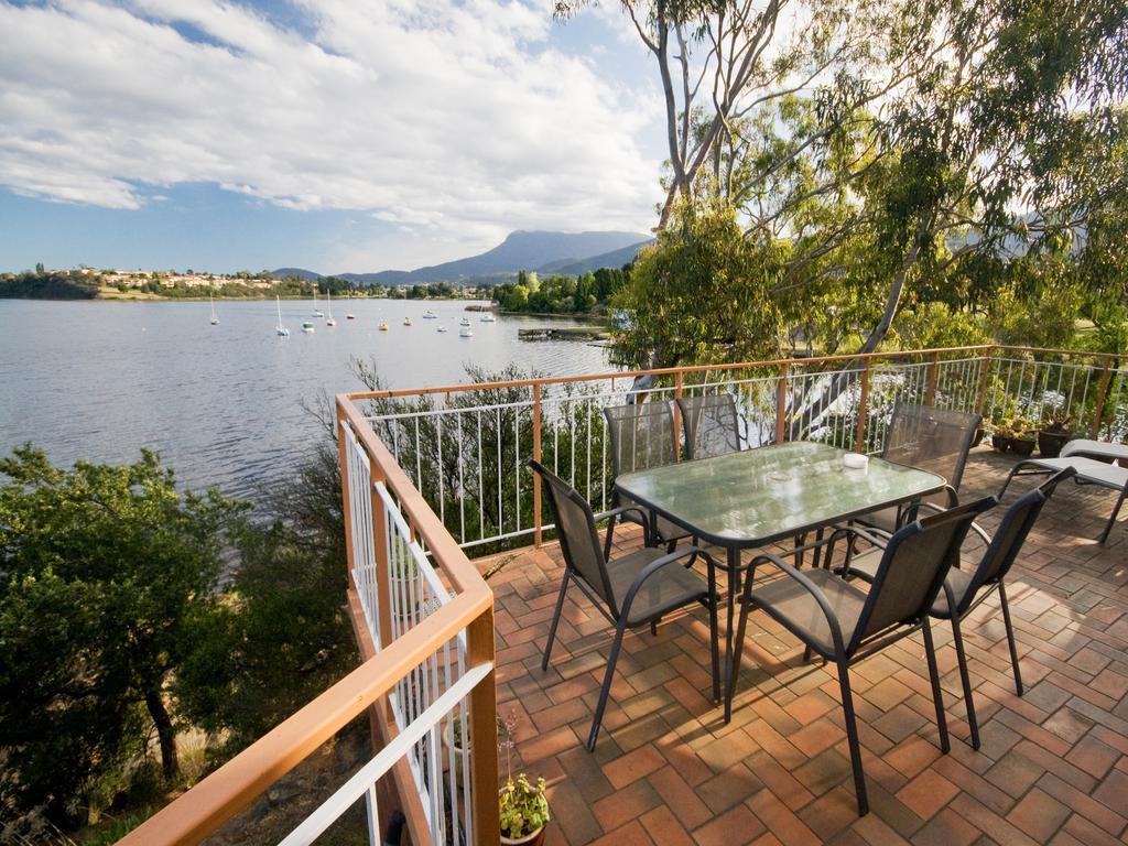 Вилла Derwent Retreat Austins Ferry Экстерьер фото