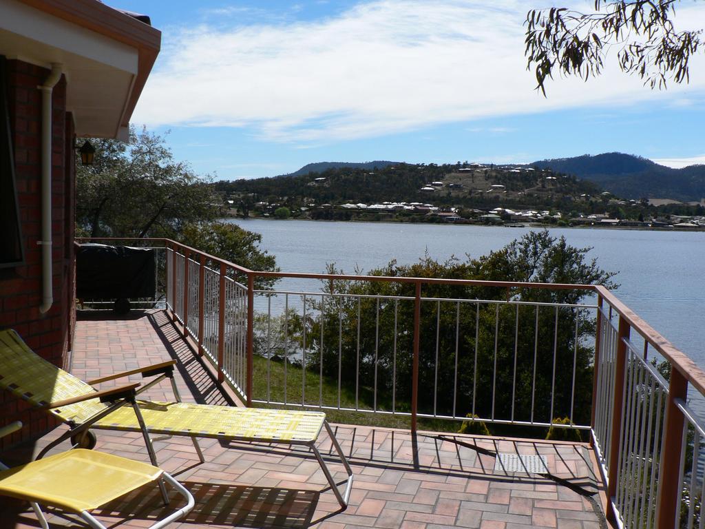 Вилла Derwent Retreat Austins Ferry Экстерьер фото
